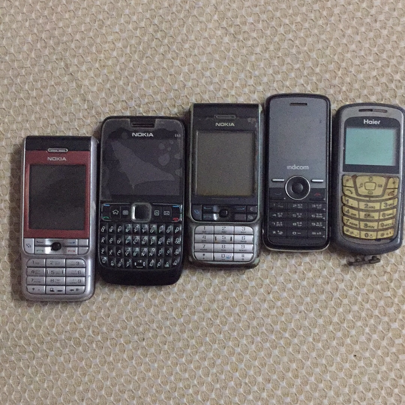 dead phones (dead batteries)