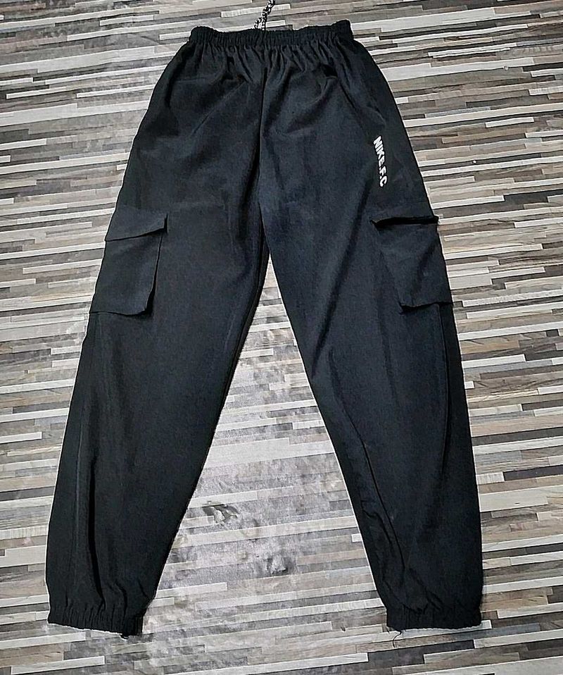 Nike F.C. Cargo Pants