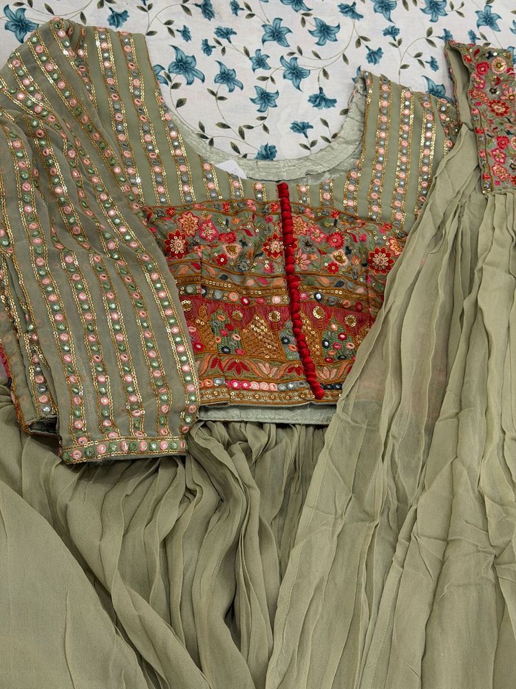 SALE LAHENGA HEAVY SET