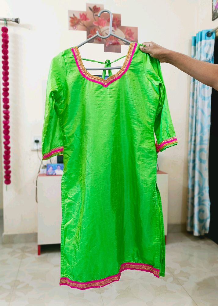 Bright Silk Kurti For Festivals