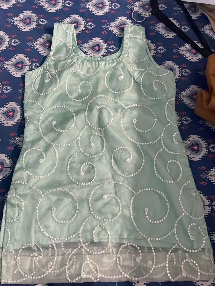 Elegant Mint Green Embroidered Short Kurti