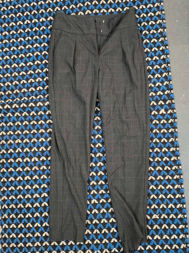 Grey Plaid High-Waisted Trousers