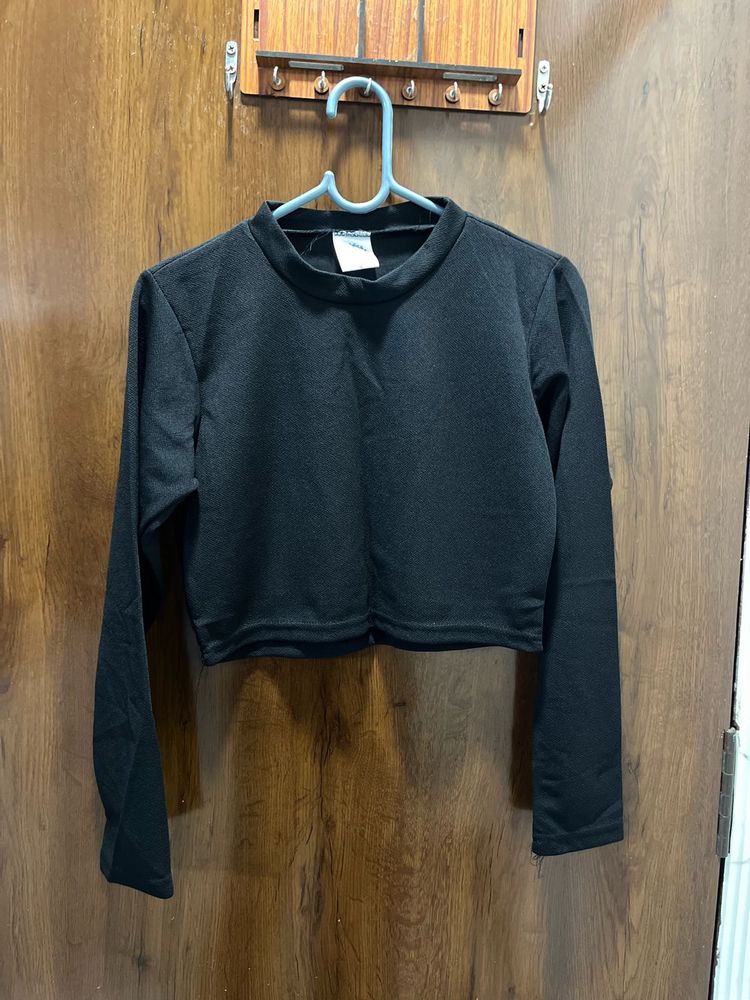 Black Cropped Long Sleeve Top