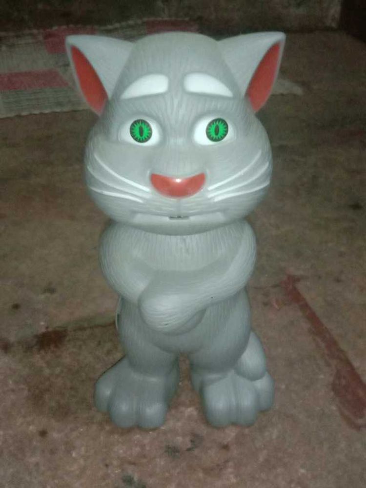 Talking Tom Cat Toy[if touch 1 ear song come)