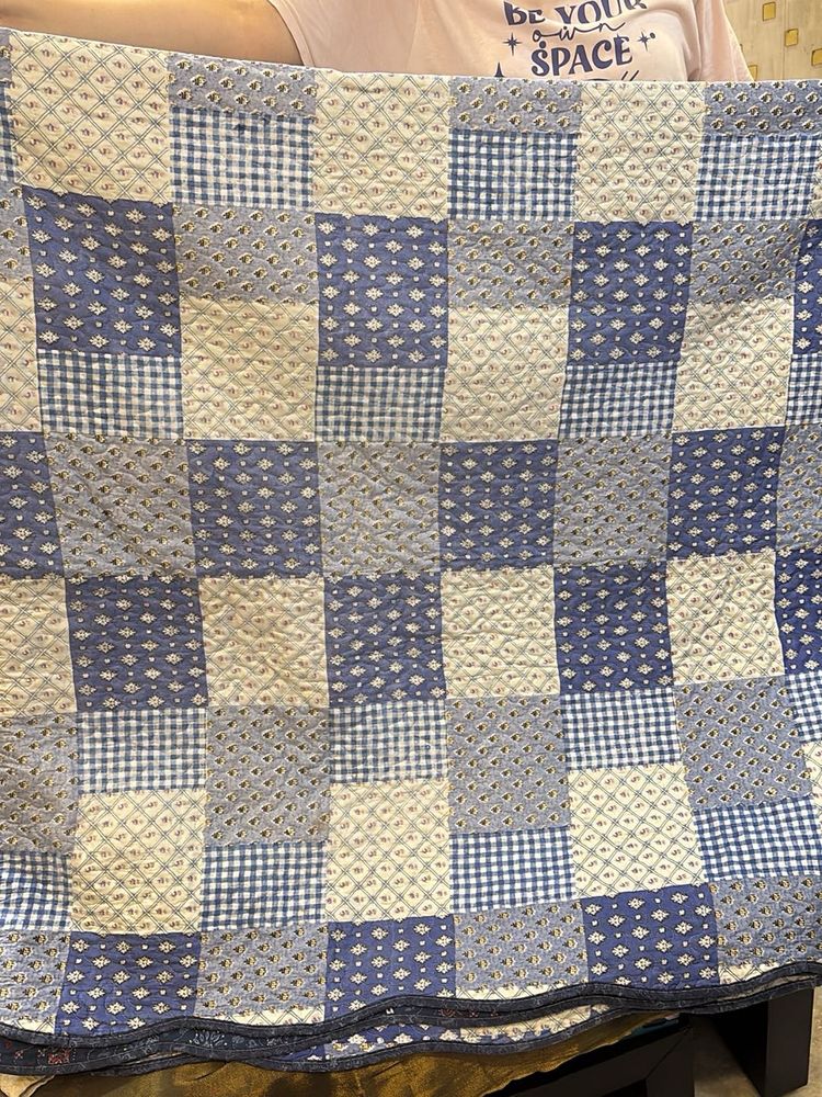 Blue &amp; White Patchwork bedsheet reversible