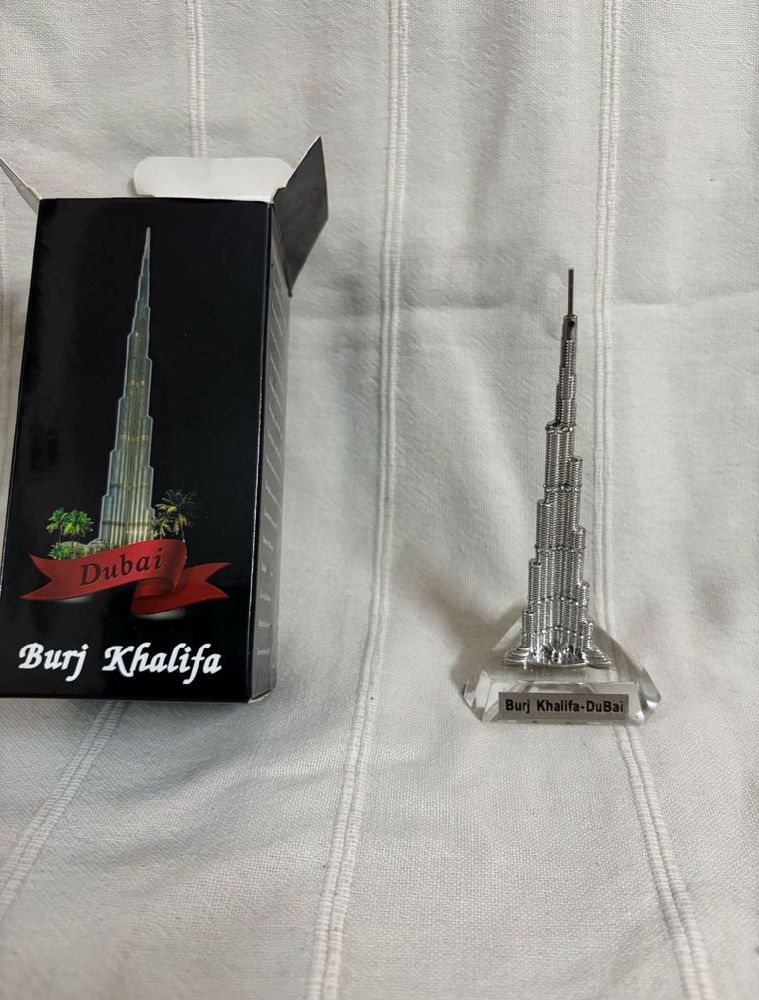 🆕Burj Khalifa Dubai Souvenir