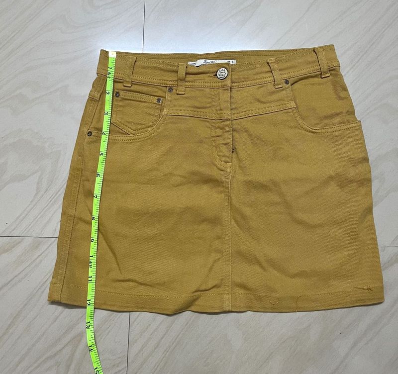 Mini skirt