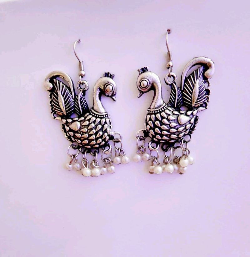 Birdie Earrings