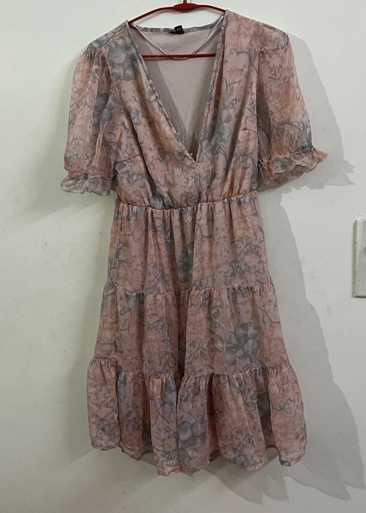 Flowy Floral Tiered Midi Dress