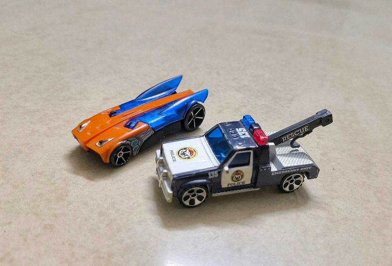 Set of 2 Cars