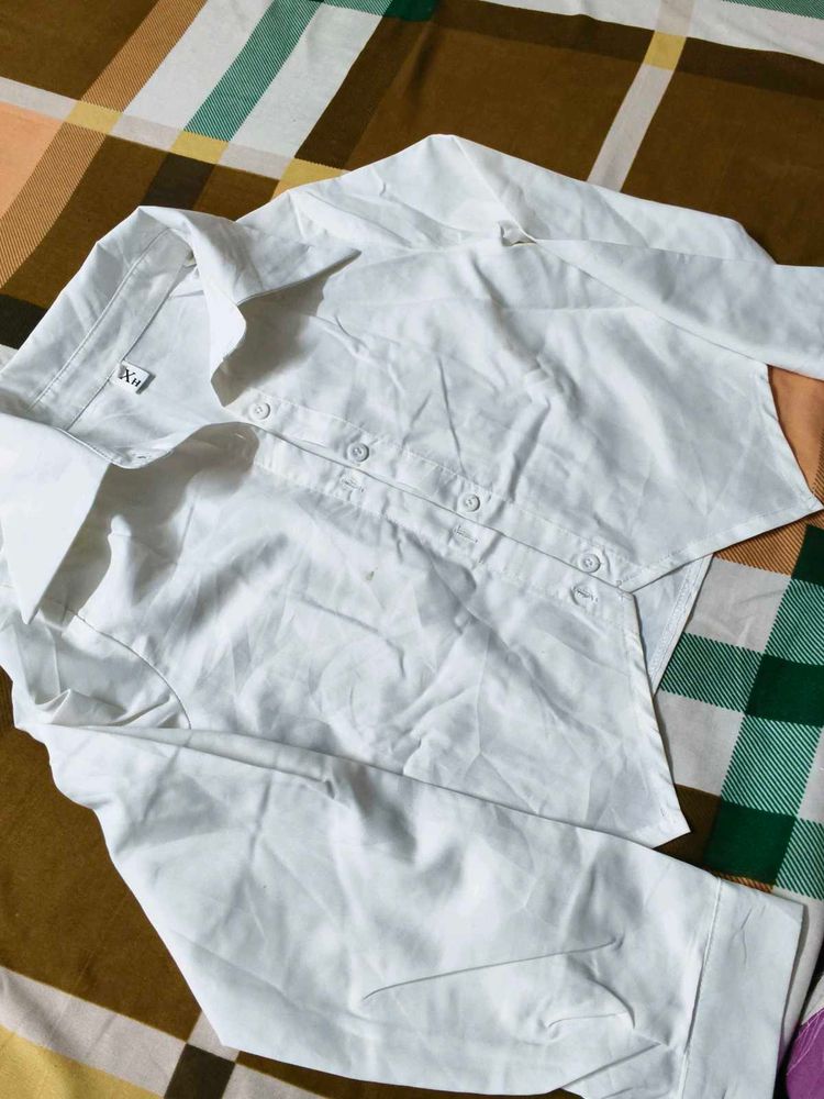 white crop shirt