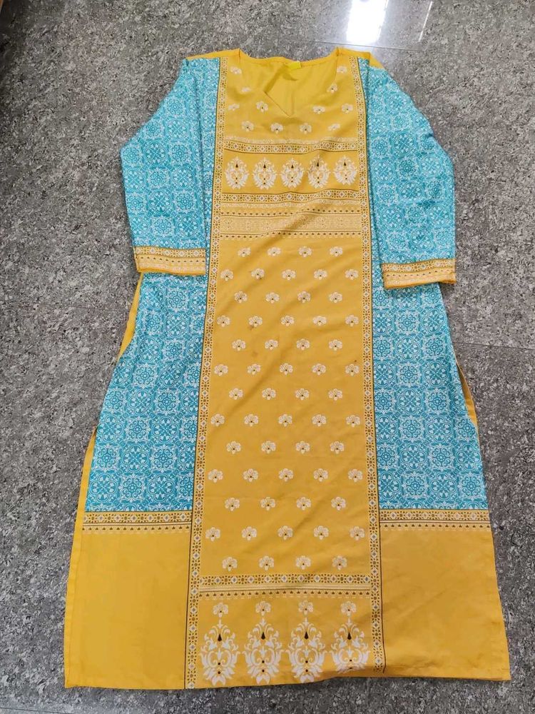stright cut kurta (top)