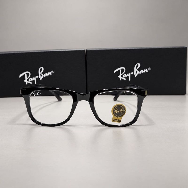 Ray-Ban Black Wayfarer Style Glasses