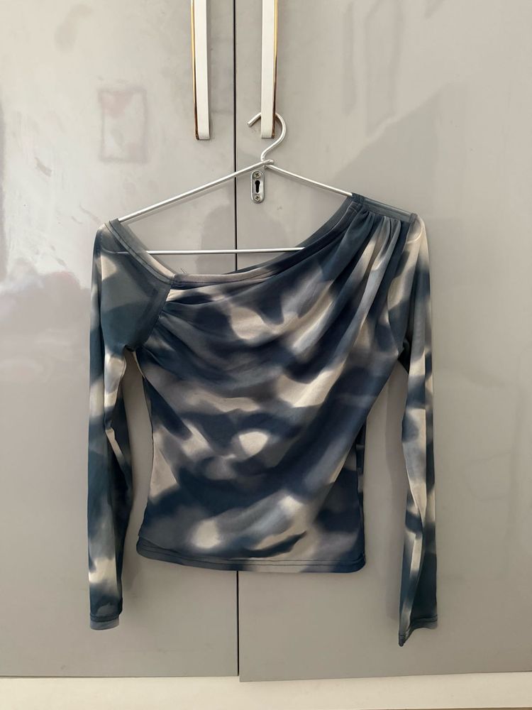 Chic Tie-Dye Asymmetrical Top
