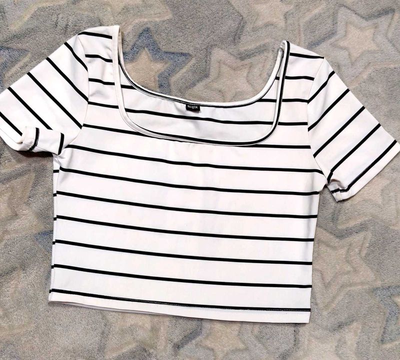 Square Neck Striped White Top 🤍