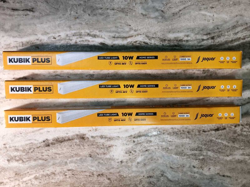 Jaquar Kubik Plus LED Tube Lights (3 Pack)