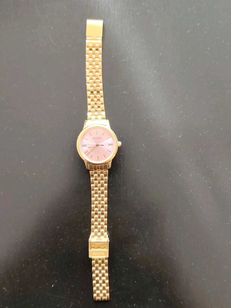 Women's Gold Tone Watch