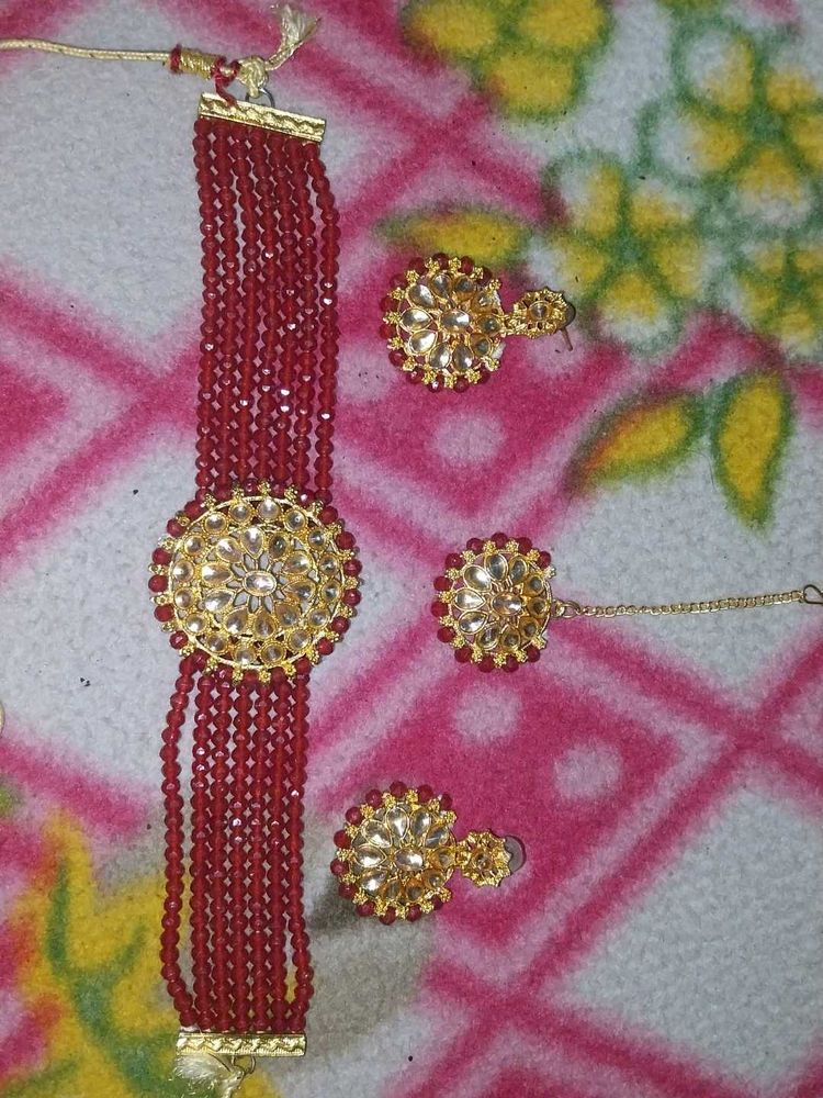 Elegant Indian Jewelry Set