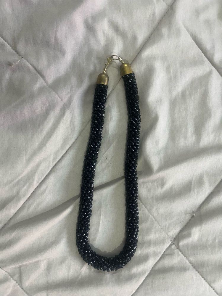 Elegant Black Beaded Necklace