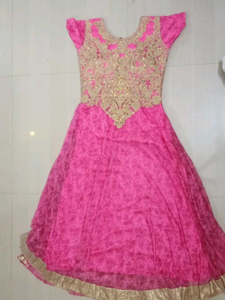 Pink Ethnic Gown, donation motive 🙌