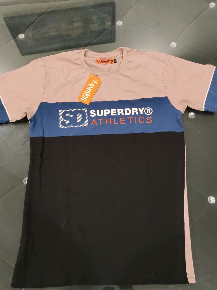 Superdry M Size Tshirt