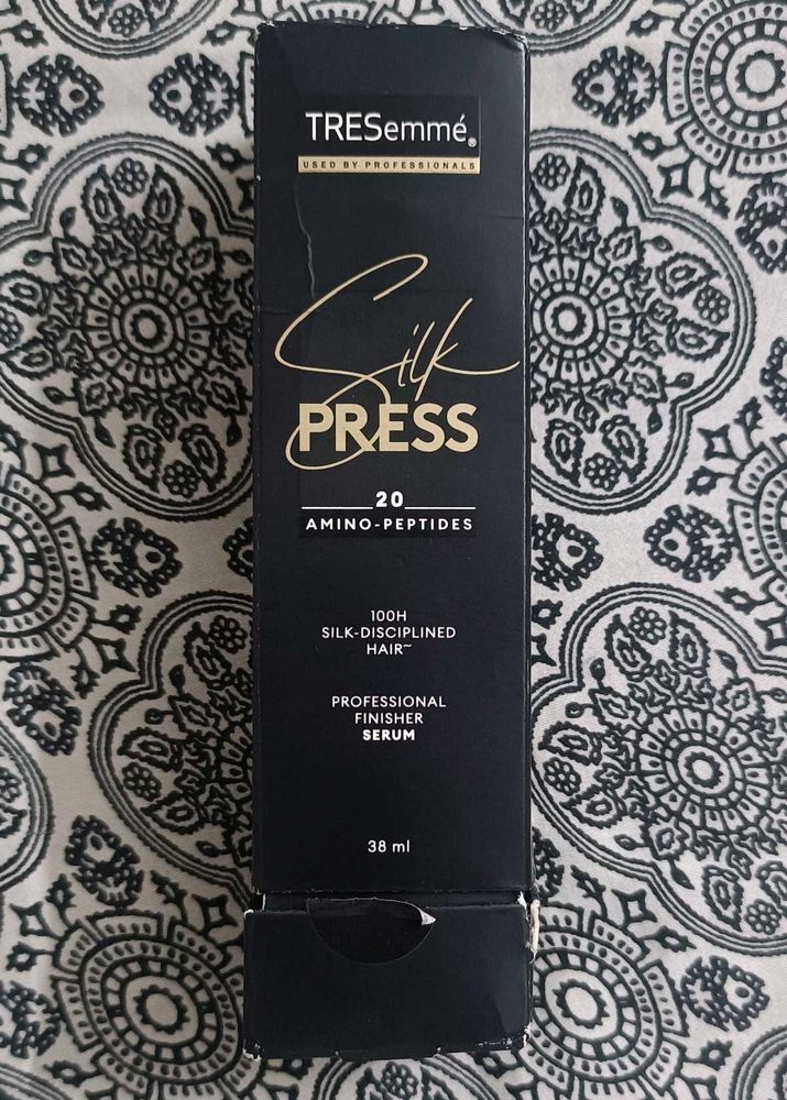 TRESemme Silk Press Serum