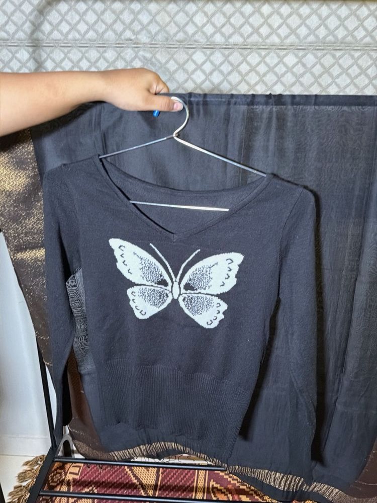 Chic Black Butterfly V-Neck Sweater