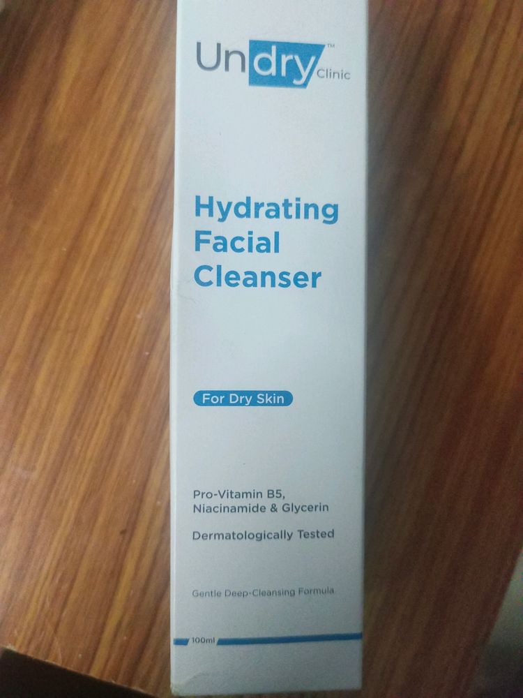 Undry hydrating Facial Cleanser