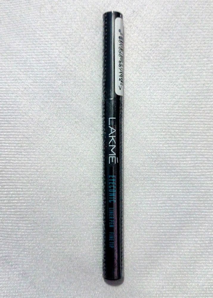 Lakme Fine Tip Liner Pen
