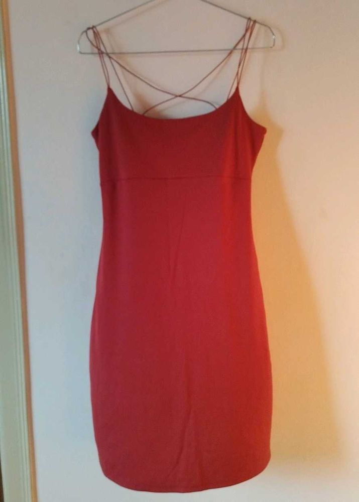 Chic Red Spaghetti Strap Bodycon Dress