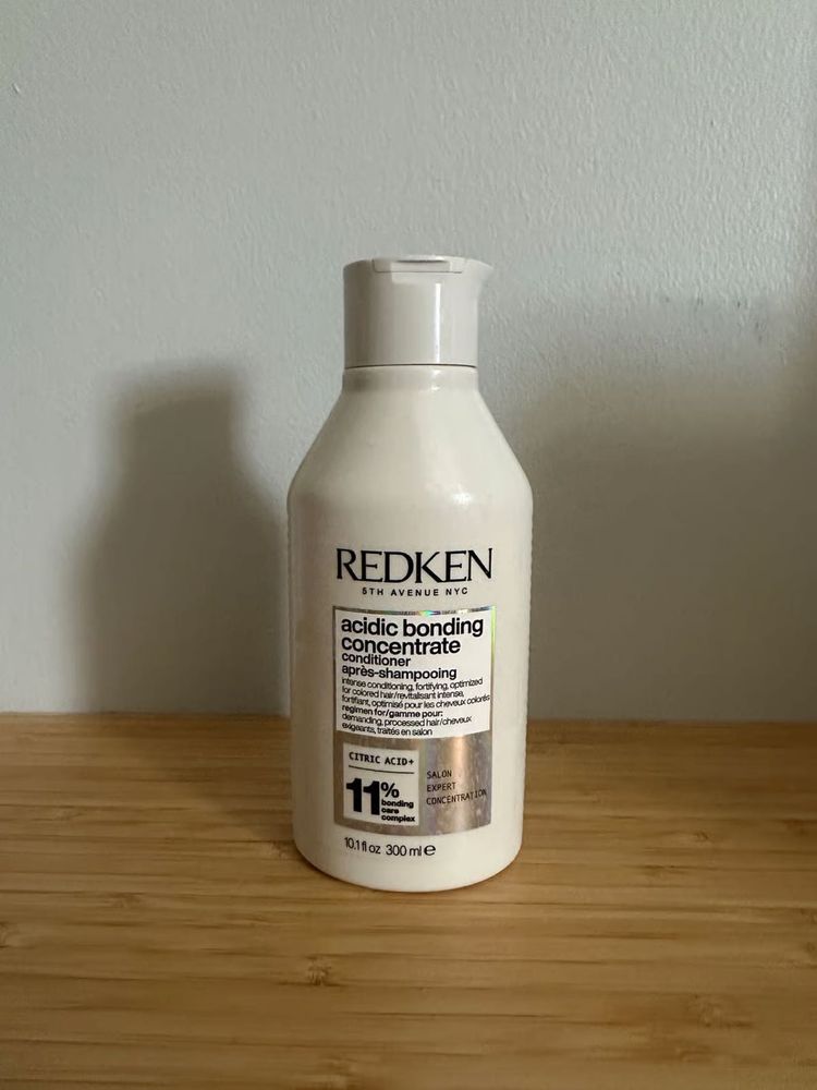 Redken Acidic Bonding Concentrate Conditioner