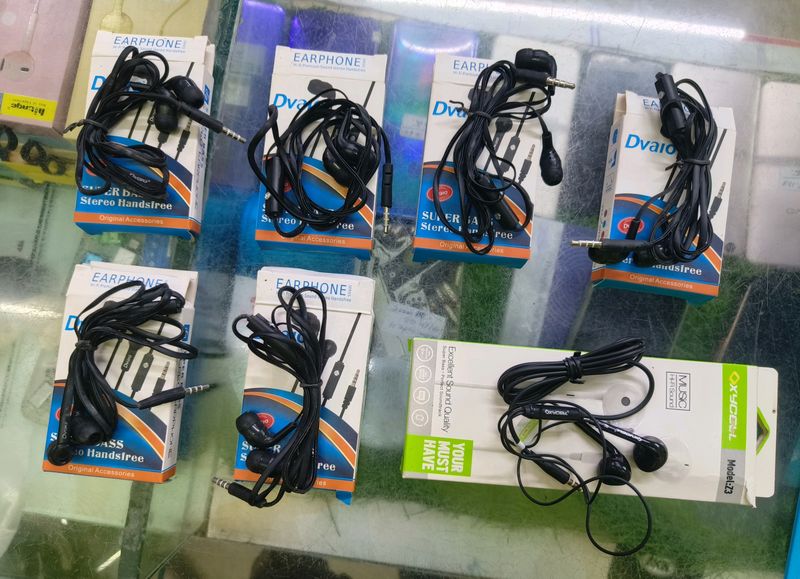 Earphone