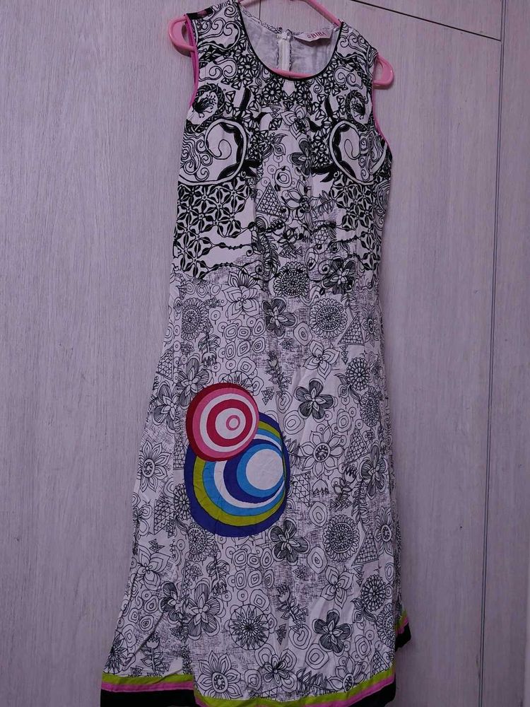 Biba Chic Sleeveless Black &amp; White Printed Dress