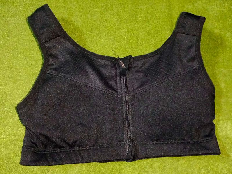 Black Zip-Up Sports Bra