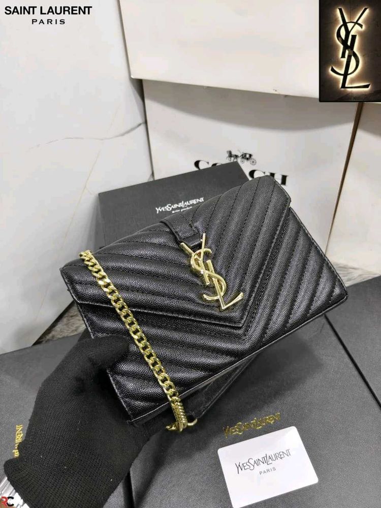YSL CASSANDRE ENVELOPE CHAIN SLING* WD BOX