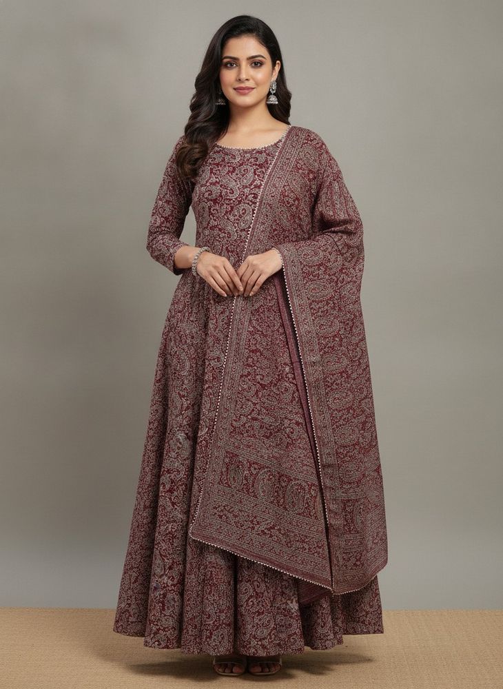 Elegant Paisley Print gown with dupatta. Unused.