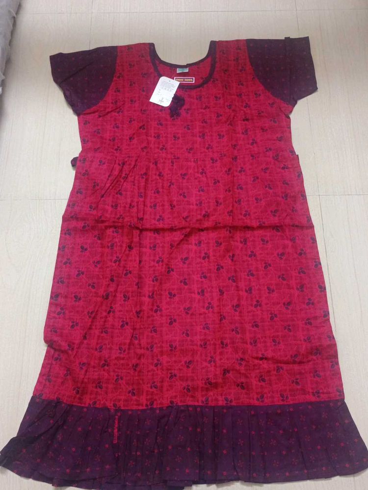 Comfortable Red &amp; Purple Printed Nightgown