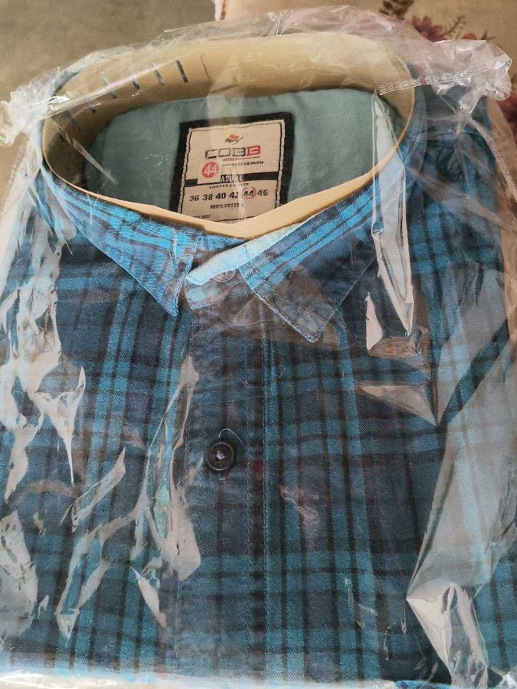 Men's Blue Plaid Shirt