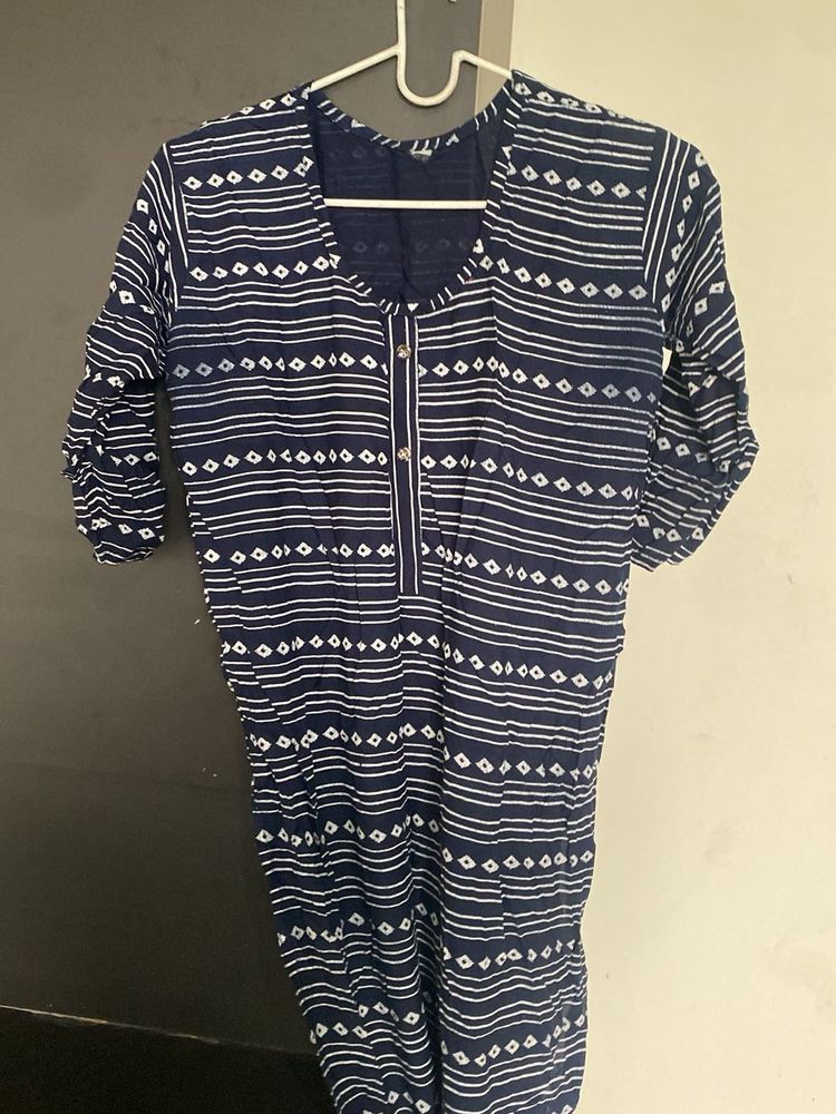 Stylish Blue &amp; White Print Kurta
