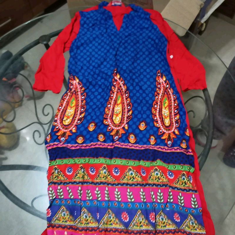 Women Blue Printed Kurta