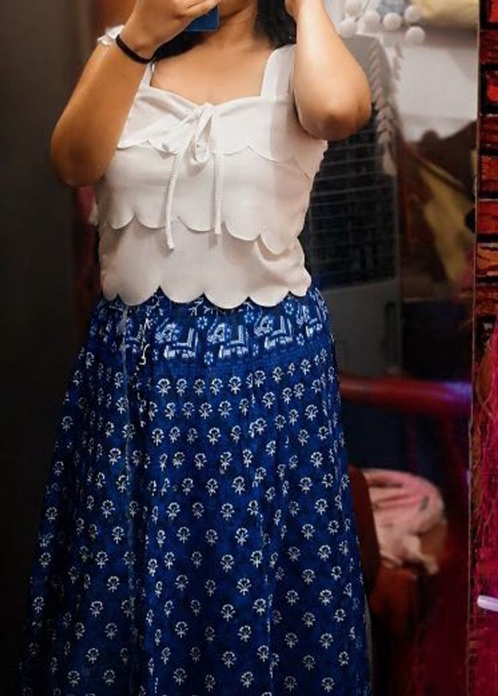 cute top white