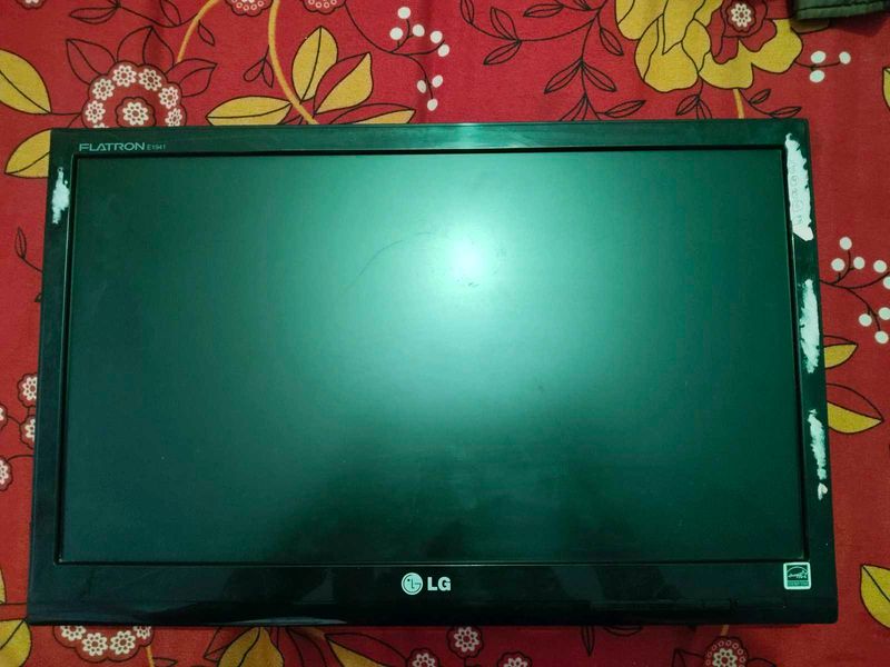 LG Flatron E1941S Computer Monitor