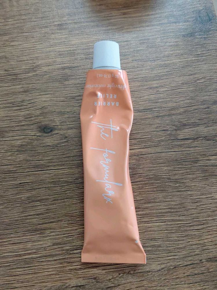 THE formulary Barrier Relief Lightweight Ceramide