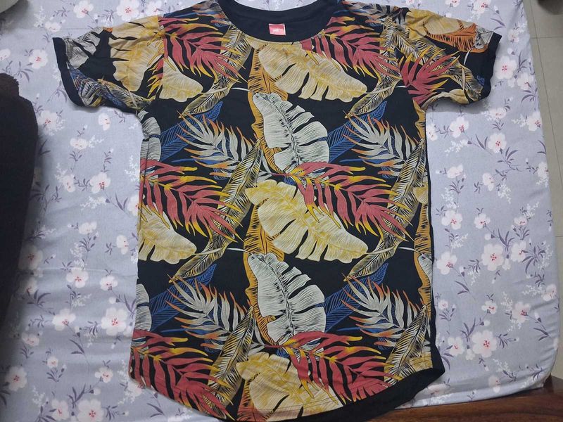 women's Tropical Print T-Shirt