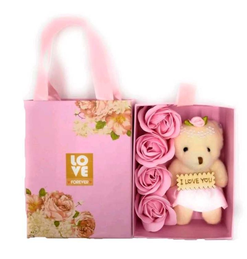 Teddy Bear &amp; Rose Soap Gift Set With Carry 🛍️ Bag