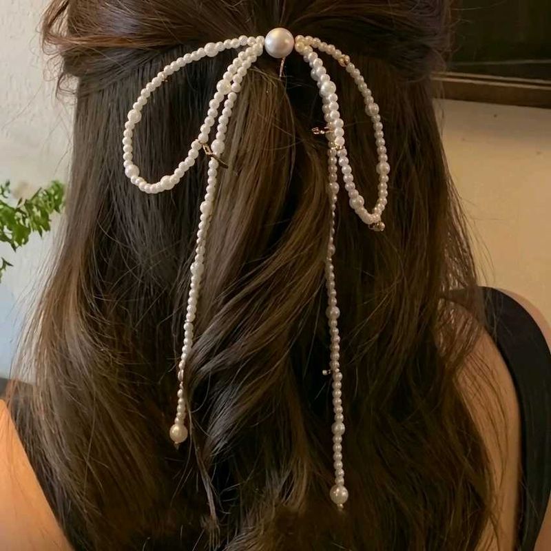 Elegant Pearl Bow Hair Clip🎀