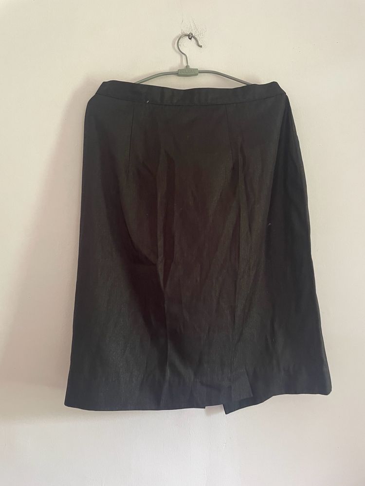 Classic Black A-Line Midi Skirt