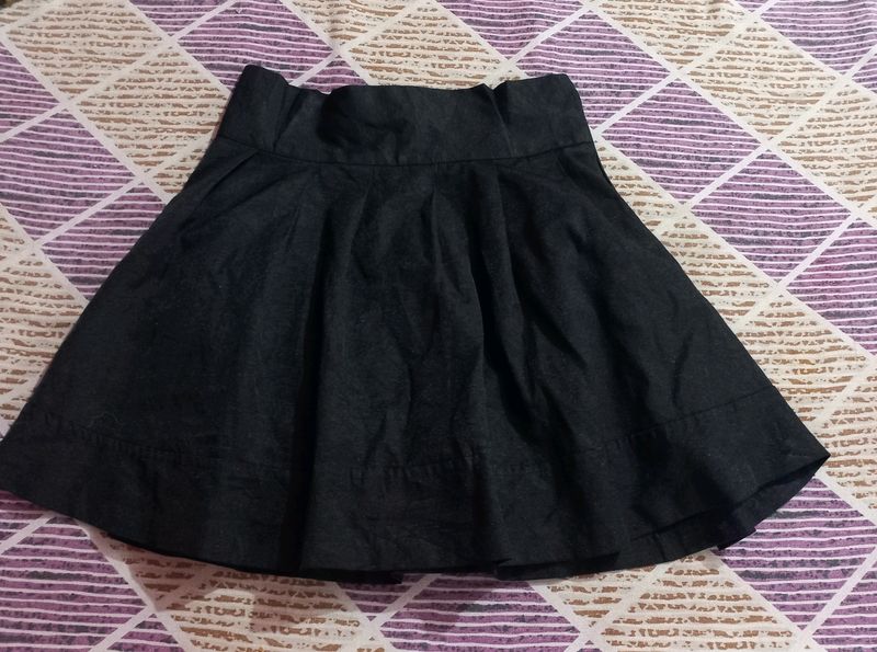 Cute Black Skirt