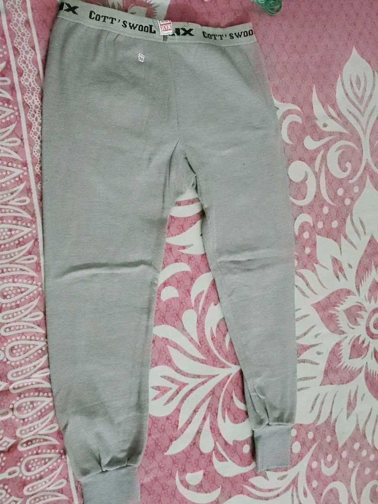 87.Comfortable Grey Thermal Bottoms