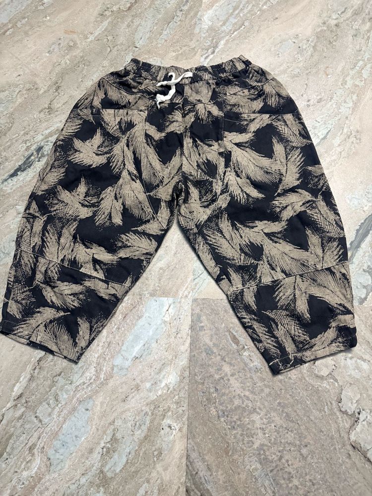 Stylish Printed Capris
